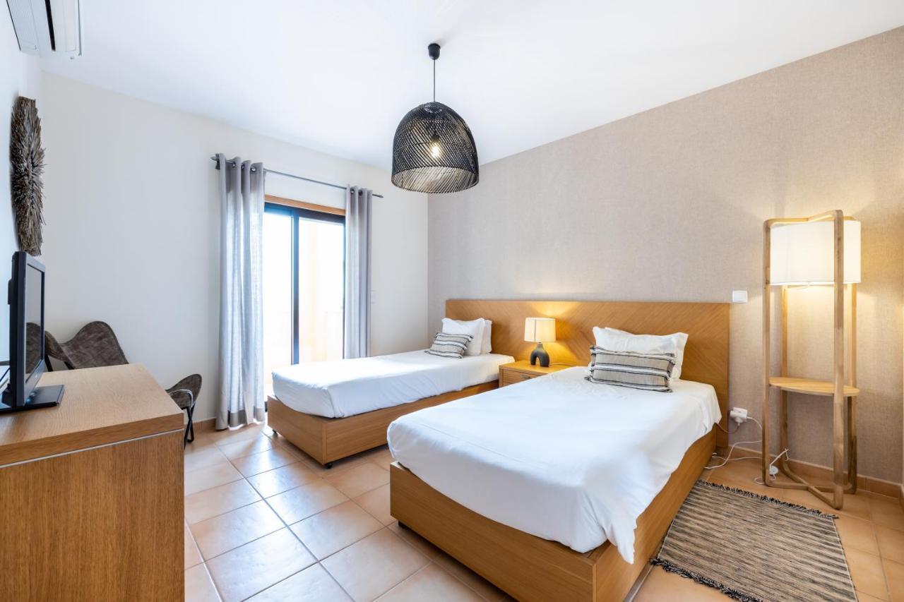 Aum Praia Da Luz Resort Apartment Extérieur photo